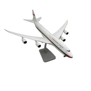 Royal Flight of Oman 747-8 1:200 | نموذج طائرة