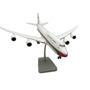Royal Flight of Oman 747-8 1:200 | نموذج طائرة