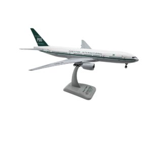 PIA 777-200ER Retro 1:200 | نموذج طائرة
